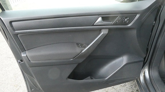 Volkswagen Caddy 9 of 24