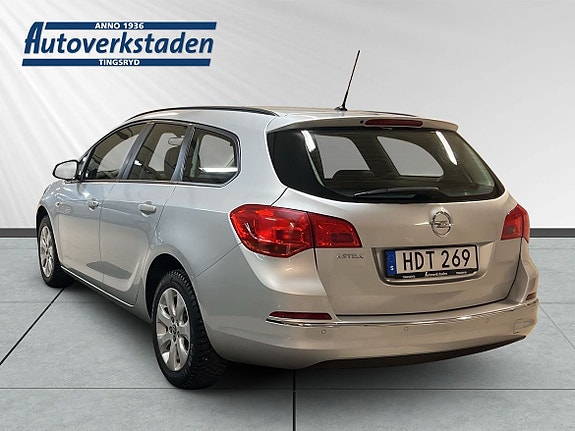 Opel Astra 2 of 5