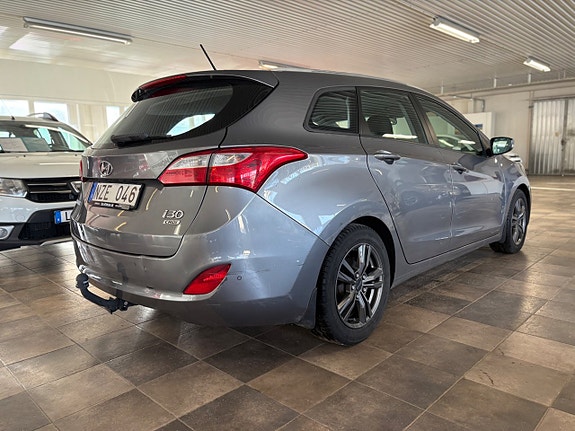 Hyundai i30 3 of 5