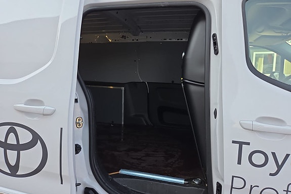 Toyota Proace City 8 of 10