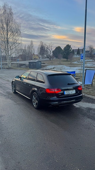 Audi A4 3 of 5