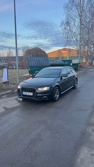 Audi A4 4 of 5