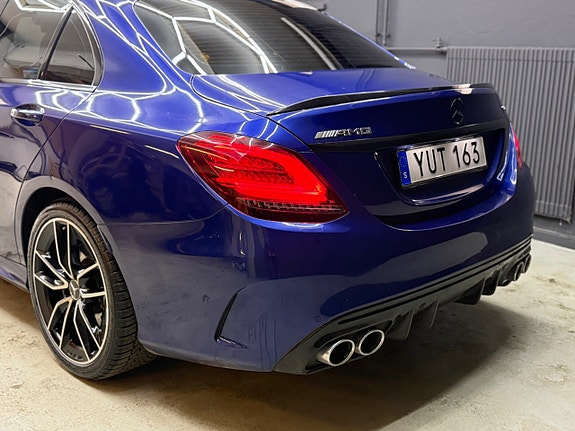 Mercedes-Benz C43 3 of 5