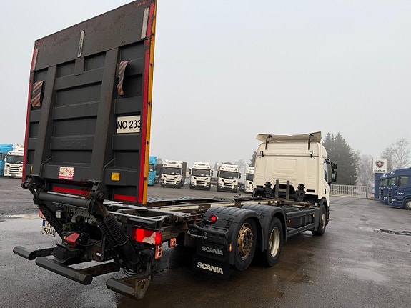Scania P 500 6x2*4 3 of 9