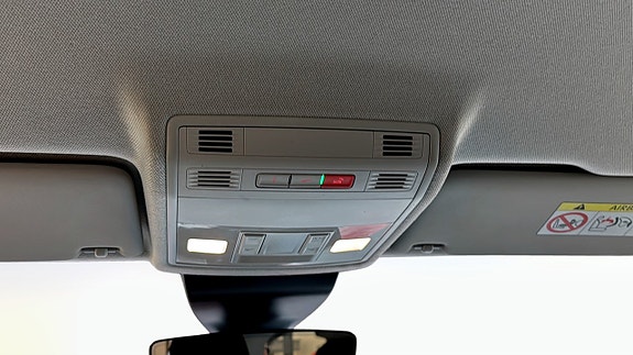 Seat Arona 15 of 19