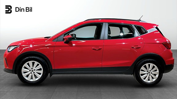 Seat Arona 2 of 5