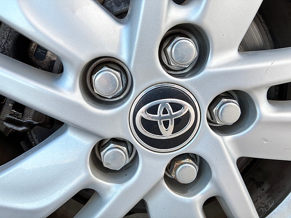 Toyota Yaris 8 of 10
