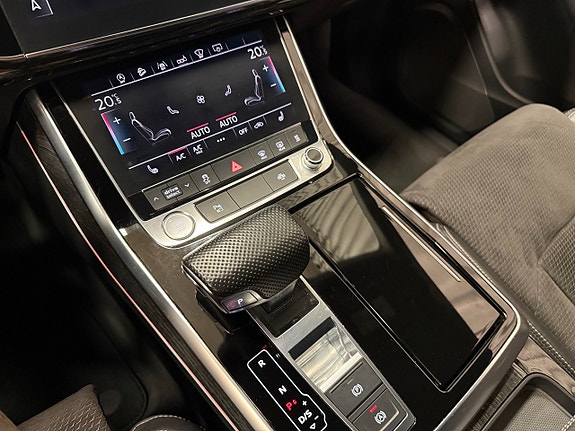 Audi Q8 15 of 17
