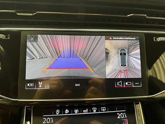 Audi Q8 14 of 17