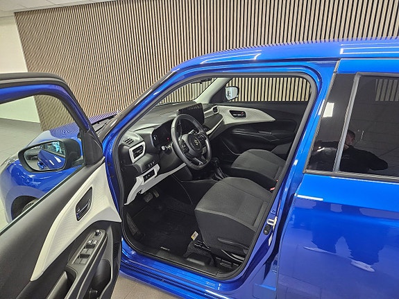 Suzuki Swift 6 of 10