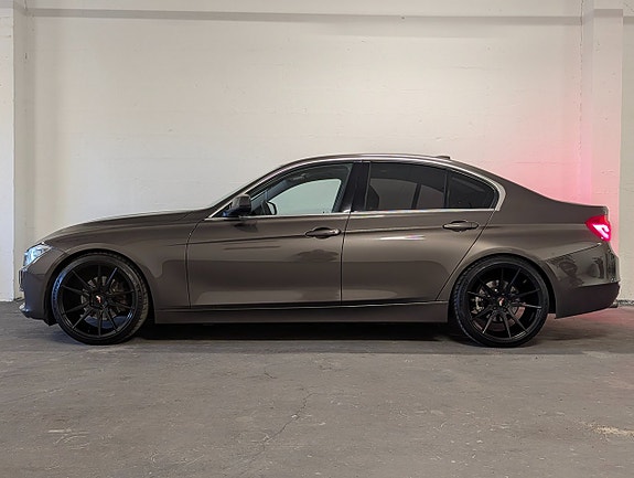 BMW 320 10 of 25