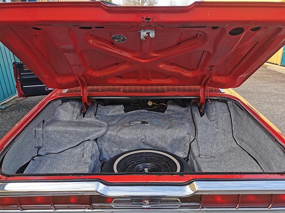 Ford Thunderbird 11 of 26