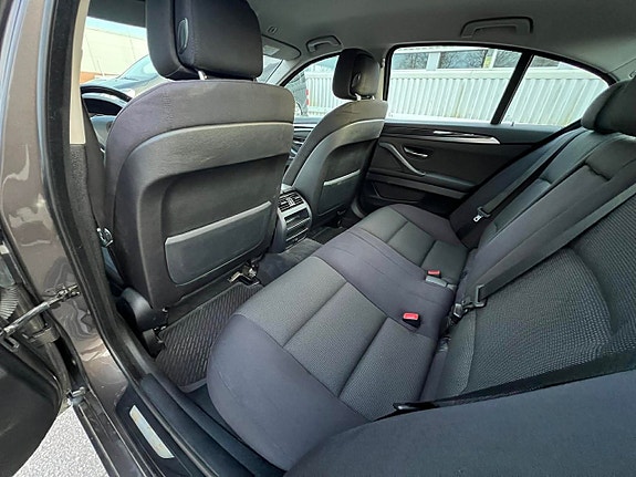 BMW 520d 12 of 23