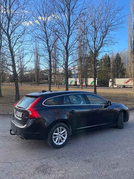 Volvo V60 5 of 5