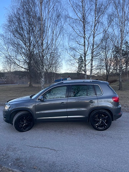 Volkswagen Tiguan 15 of 29