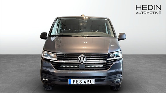 Volkswagen Transporter 8 of 12