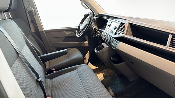 Volkswagen Transporter 3 of 5