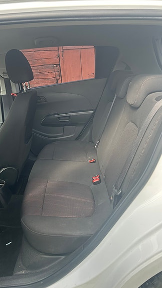 Chevrolet Aveo 5 of 5