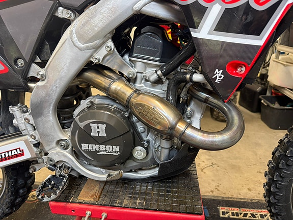 Honda 450 3 of 7