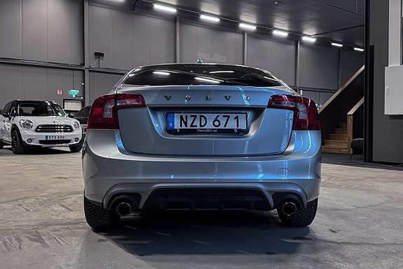 Volvo S60 5 of 5