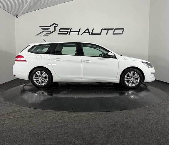 Peugeot 308 SW 4 of 18