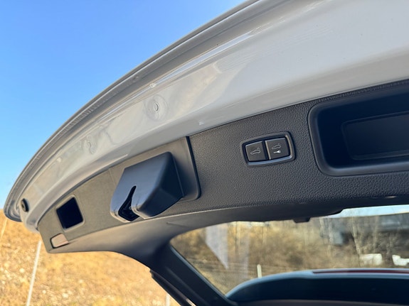 Porsche Macan S 26 of 28