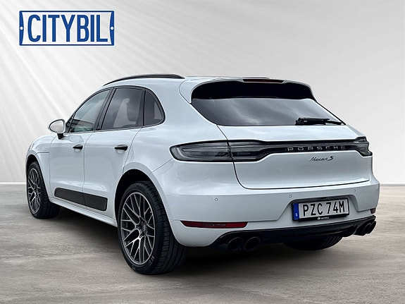 Porsche Macan S 4 of 28