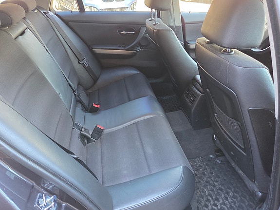 BMW 325d 5 of 5