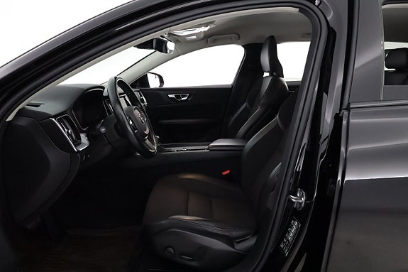 Volvo V60 Cross Country 10 of 22