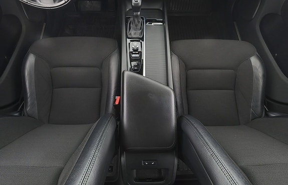Volvo V60 Cross Country 13 of 22