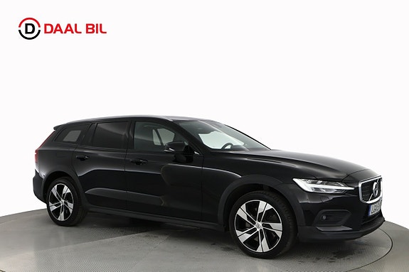 Volvo V60 Cross Country 4 of 5