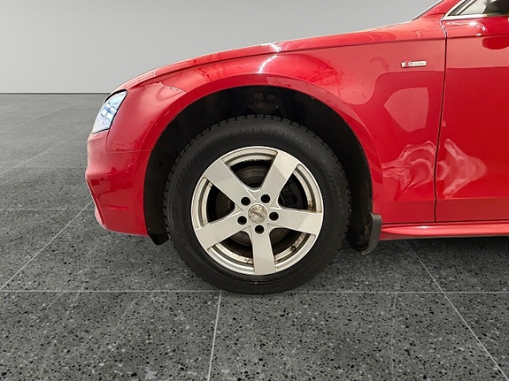 Audi A4 7 of 16