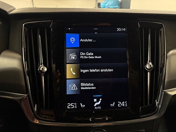 Volvo V90 20 of 27
