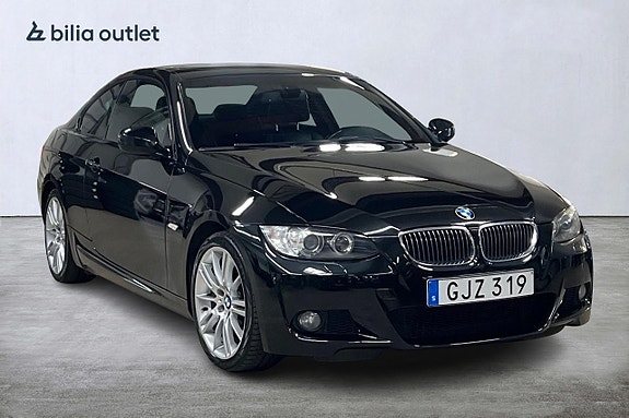 BMW 325i 4 of 5