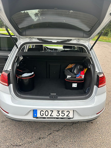 Volkswagen Golf VII 12 of 24