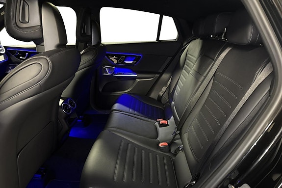 Mercedes-Benz GLC300 de 10 of 20