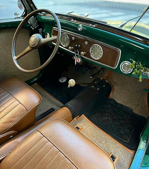 Fiat 500C 2 of 5