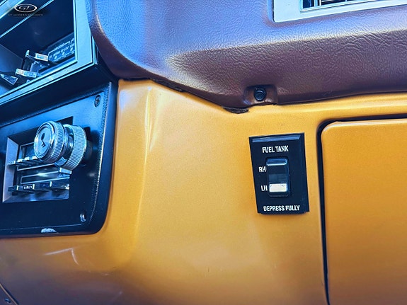 Chevrolet Silverado C30 Square Body 24 of 25