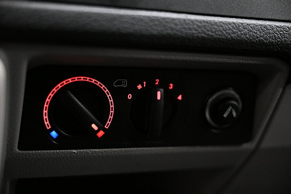 Volkswagen Transporter 21 of 25
