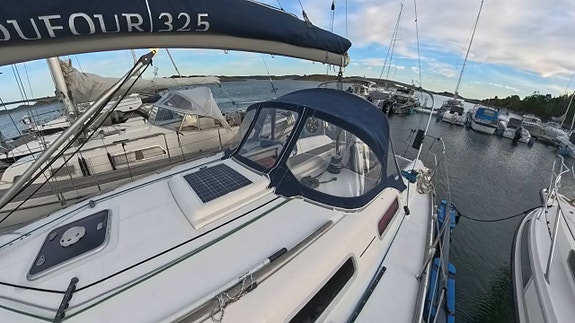 Dufour 325 Grand Large 2008 2 of 12