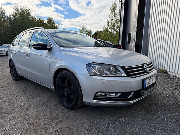 Volkswagen Passat 4 of 22