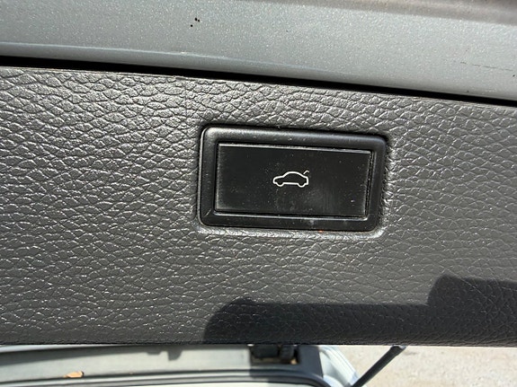 Volkswagen Passat 19 of 22