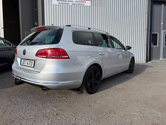 Volkswagen Passat 9 of 22
