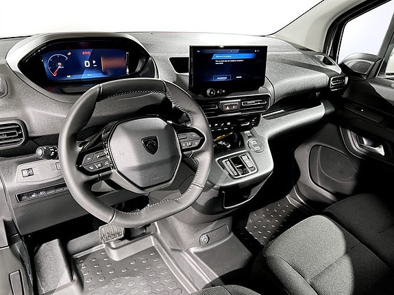 Peugeot Partner 3 of 8