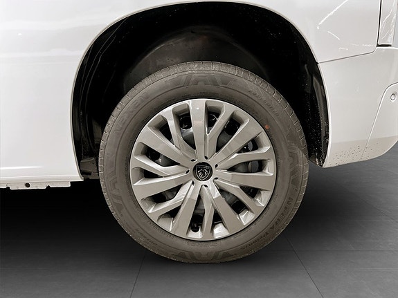 Peugeot Partner 8 of 8