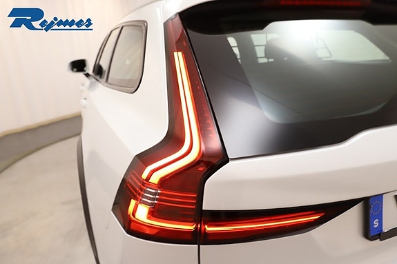 Volvo V90 Cross Country 18 of 27