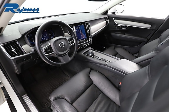 Volvo V90 Cross Country 5 of 5