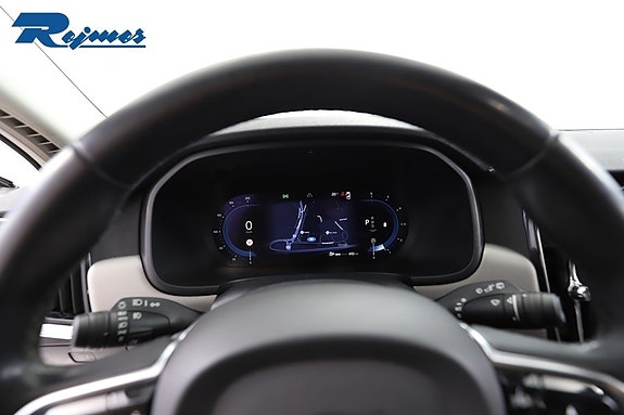 Volvo V90 Cross Country 10 of 27