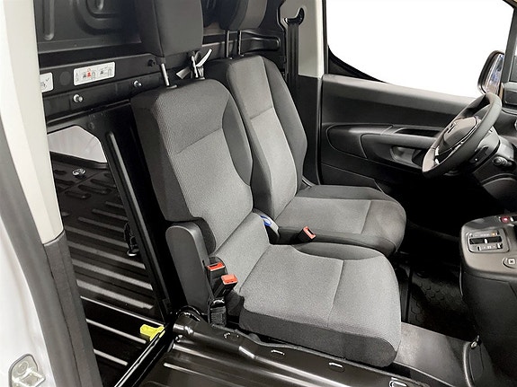 Peugeot Partner 6 of 8
