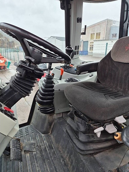 Massey Ferguson DE 5455 7 of 10